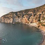Seaside Dream View-private Beachfront Terrace * Meta