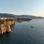 Daire Seaside Dream View-private Beachfront Terrace