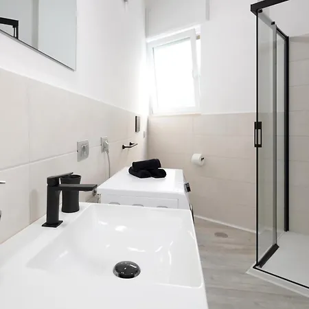 Seaside Dream View Апартаменты *